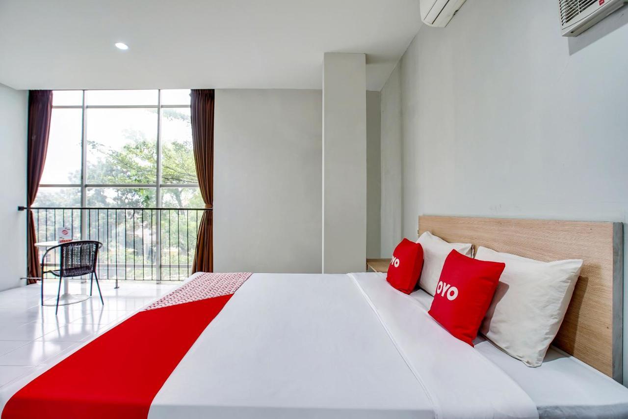 Reddoorz @ Pelajar Pejuang 3 Otel Bandung Dış mekan fotoğraf