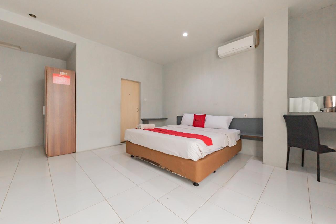 Reddoorz @ Pelajar Pejuang 3 Otel Bandung Dış mekan fotoğraf